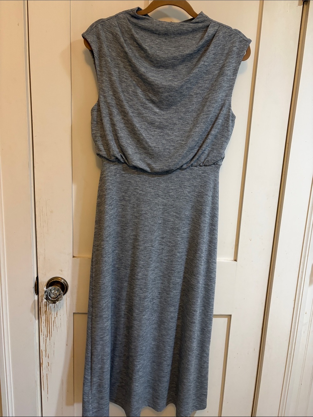 NWT Ann Taylor Sleeveless Heather Gray Midi Dress